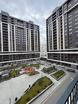 Satılır 3 otaqlı mənzil 128 m²
