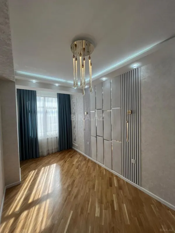 Satılır 2 otaqlı mənzil 76 m²