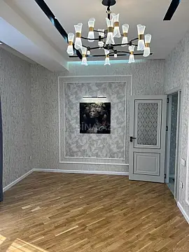 Satılır 2 otaqlı mənzil 76 m²