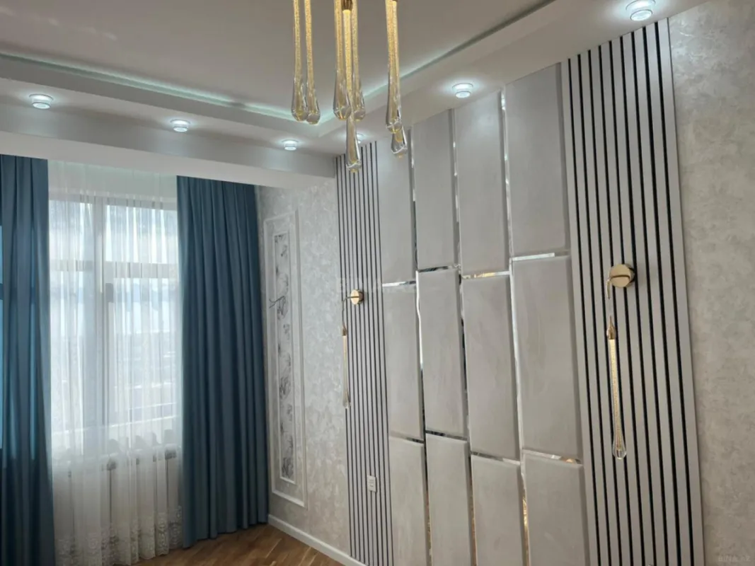Satılır 2 otaqlı mənzil 76 m²