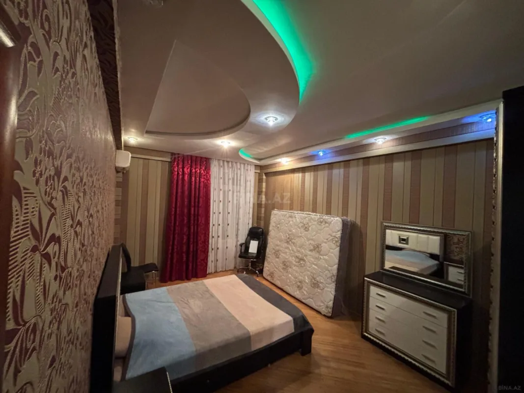 Satılır 2 otaqlı mənzil 87 m²