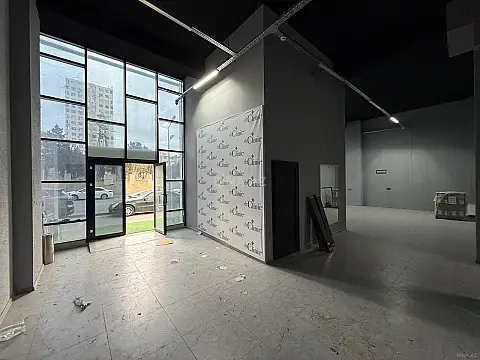 Kirayə verilir obyekt 360 m²