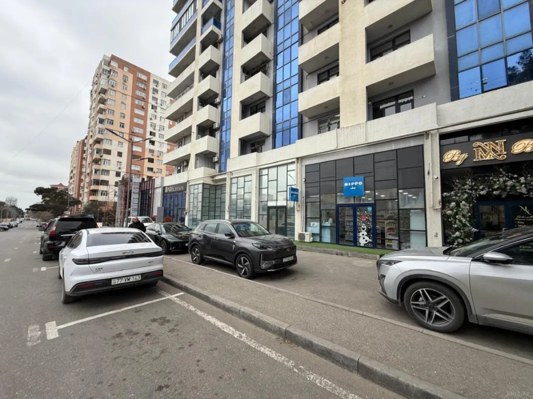 Kirayə verilir obyekt 360 m²