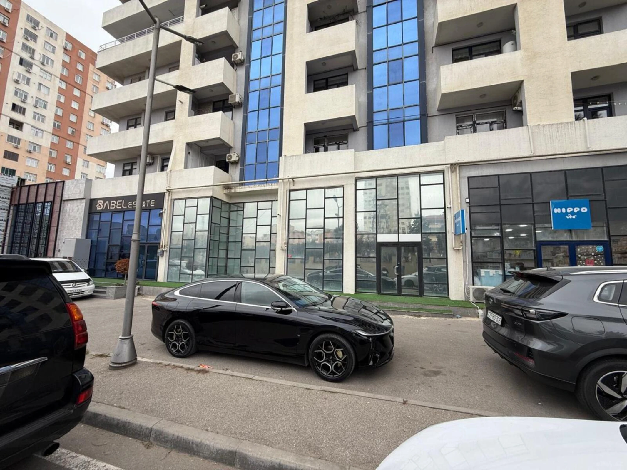 Kirayə verilir obyekt 360 m²