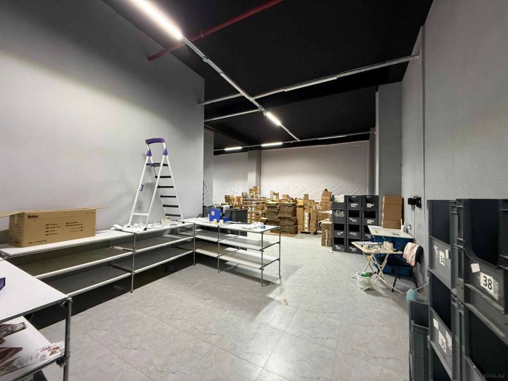 Kirayə verilir obyekt 360 m²