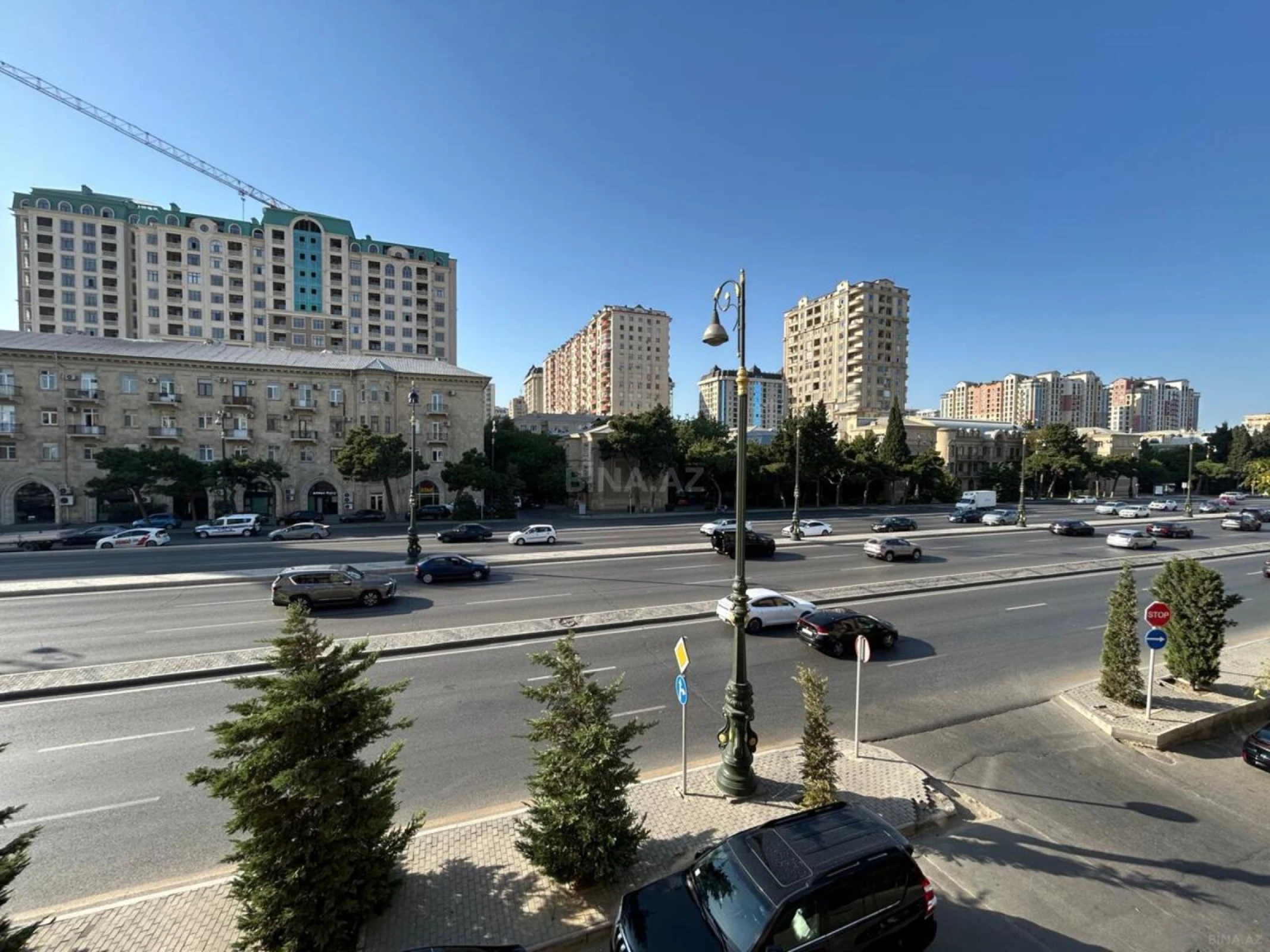 Satılır 3 otaqlı mənzil 90 m²