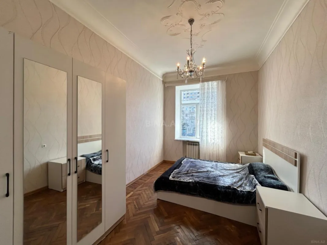 Satılır 3 otaqlı mənzil 90 m²