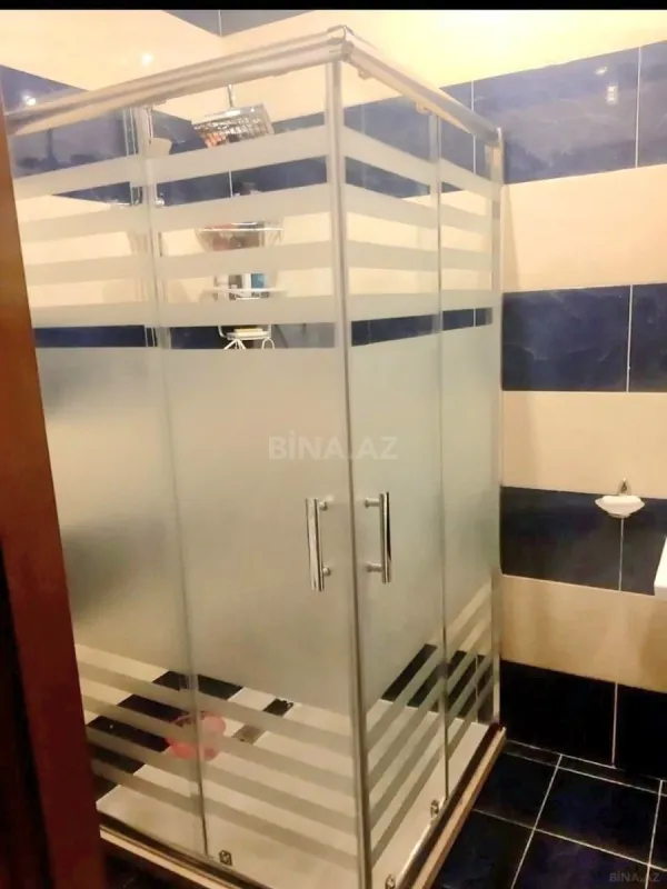 Satılır 3 otaqlı mənzil 128 m²