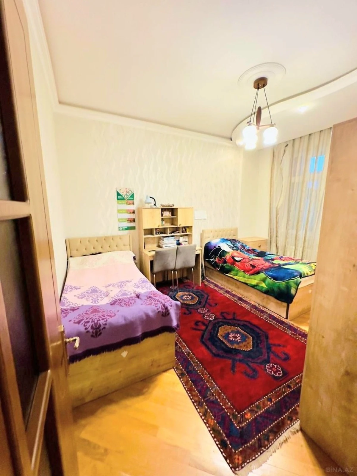 Satılır 3 otaqlı mənzil 128 m²