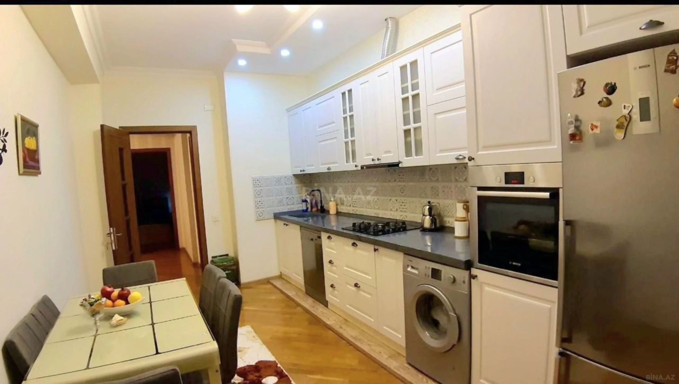 Satılır 3 otaqlı mənzil 128 m²