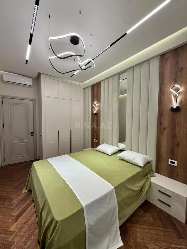 Satılır 2 otaqlı mənzil 72 m²