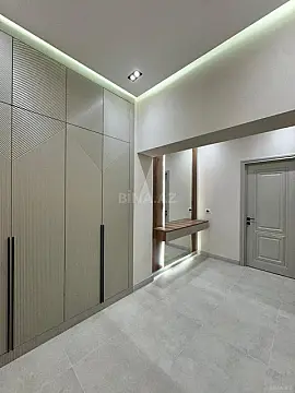 Satılır 2 otaqlı mənzil 72 m²