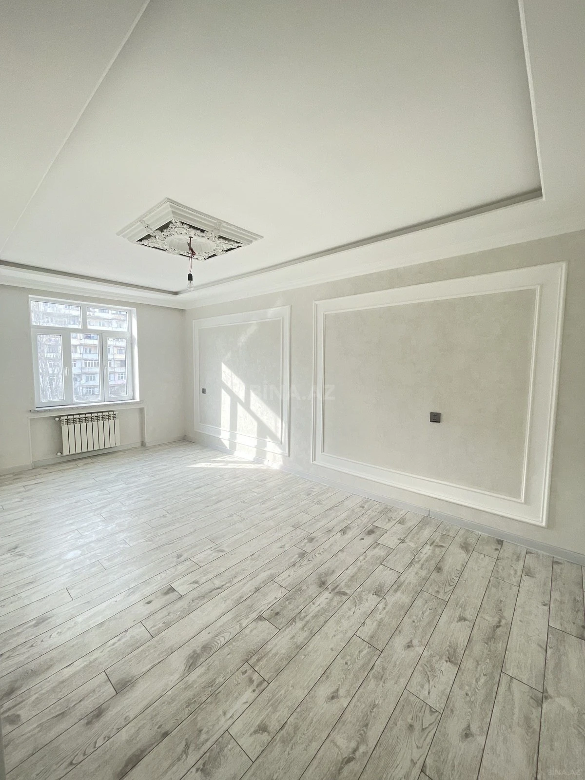 Satılır 2 otaqlı mənzil 68 m²