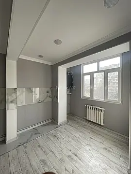 Satılır 2 otaqlı mənzil 68 m²