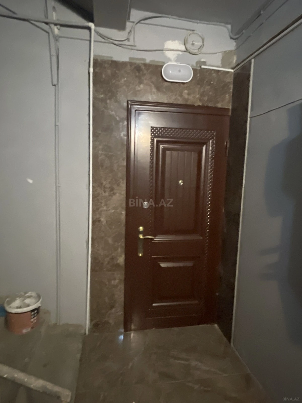 Satılır 2 otaqlı mənzil 68 m²