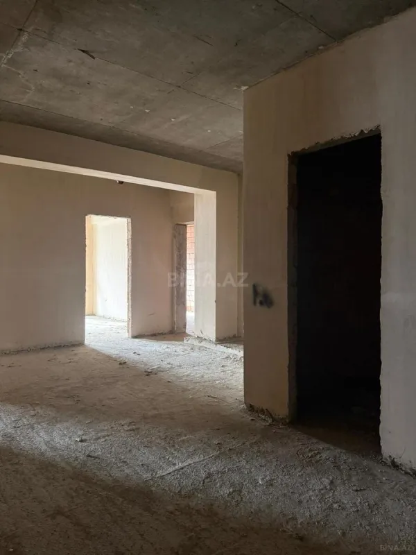 Kirayə verilir 10 otaqlı ofis 300 m²