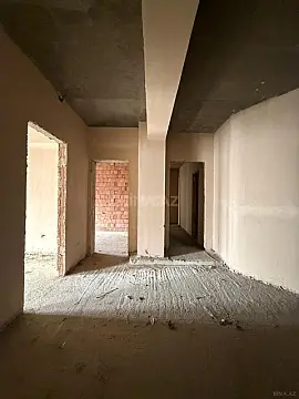 Kirayə verilir 10 otaqlı ofis 300 m²