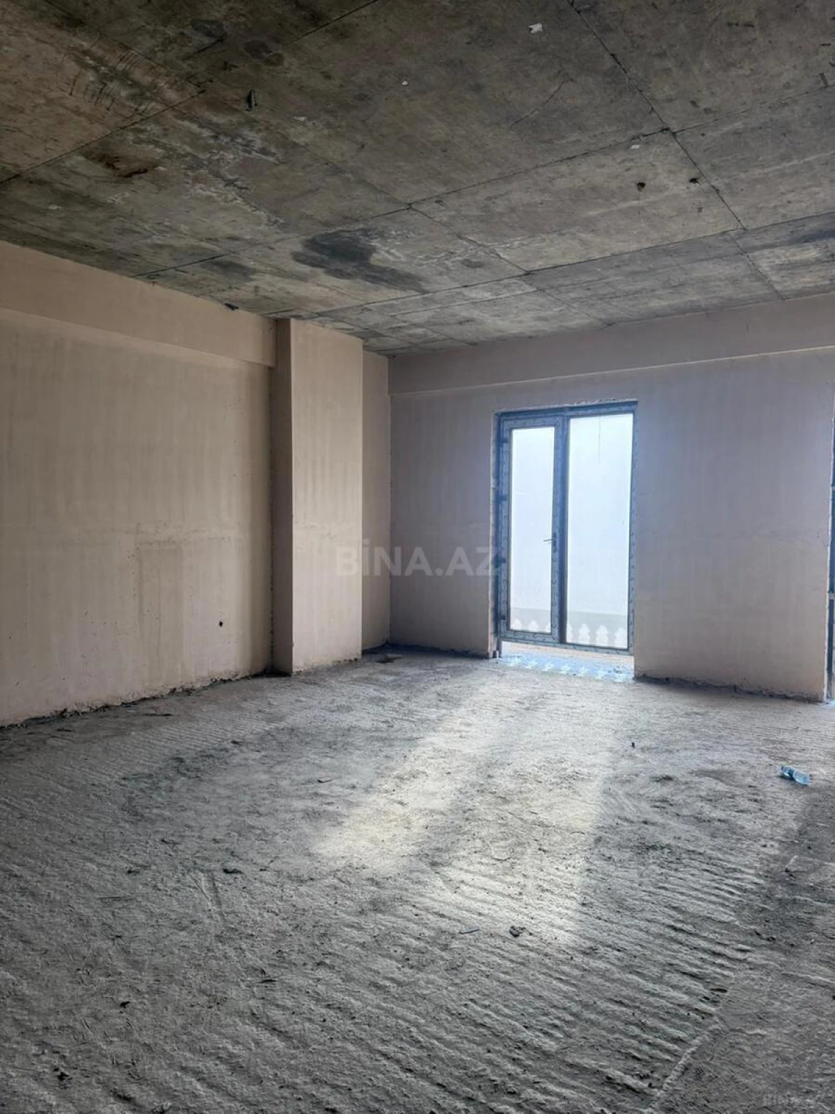 Kirayə verilir 10 otaqlı ofis 300 m²