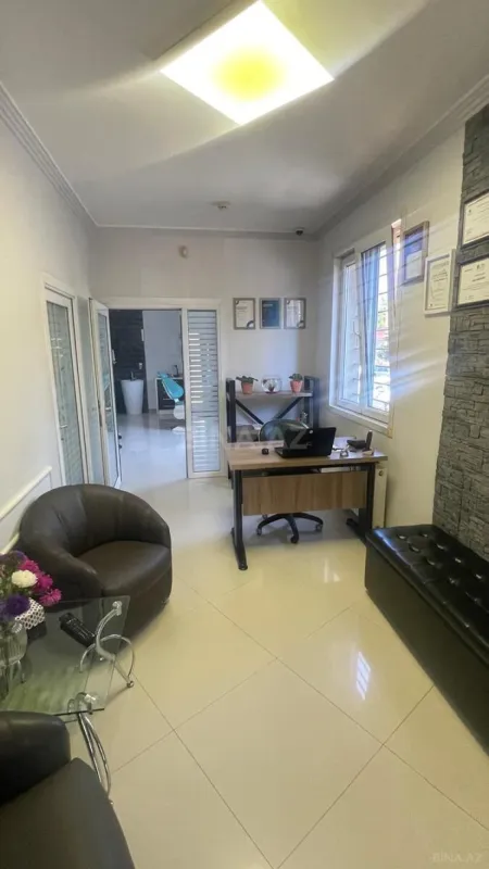 Satılır obyekt 140 m²