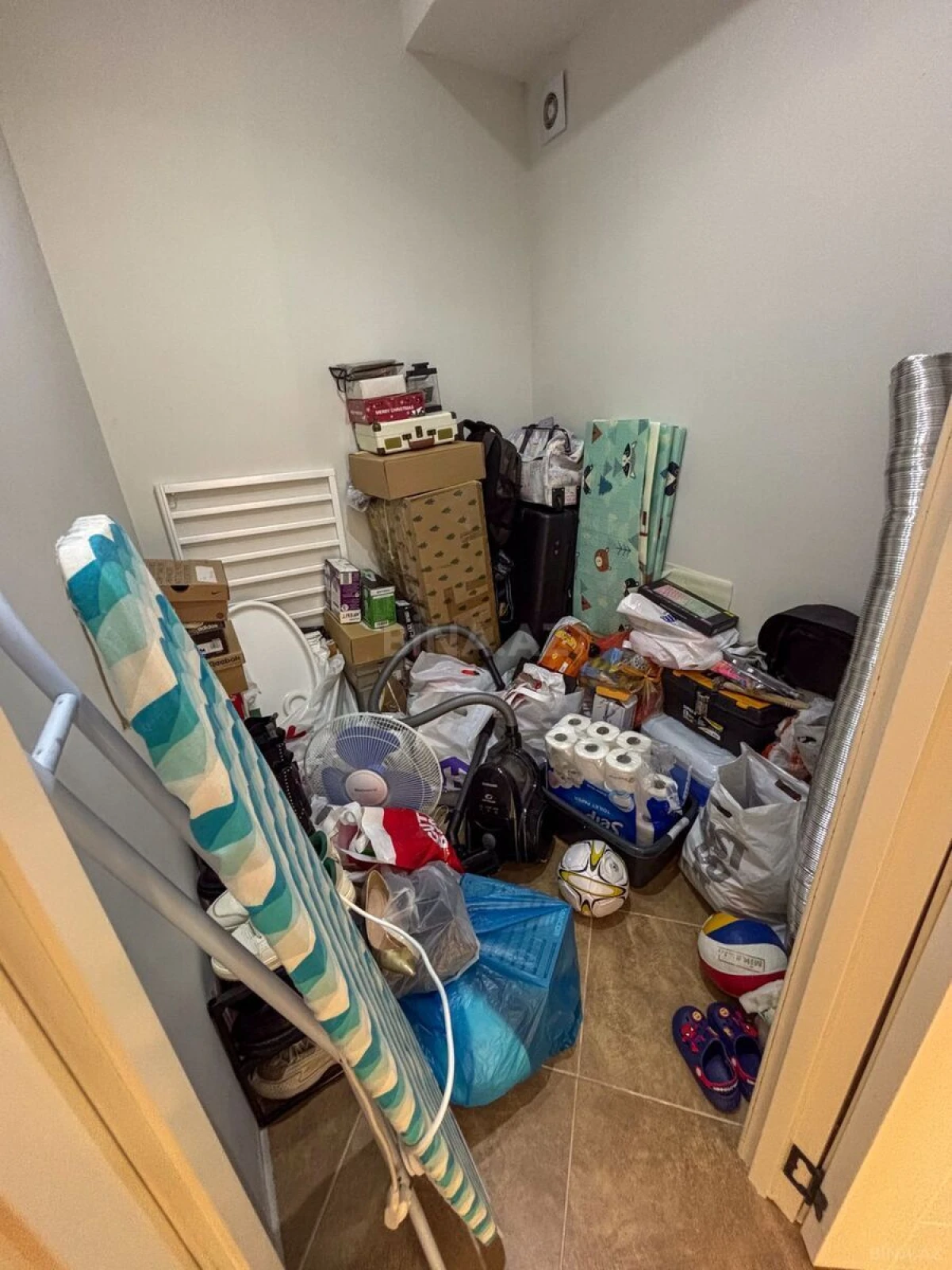 Satılır 2 otaqlı mənzil 100 m²