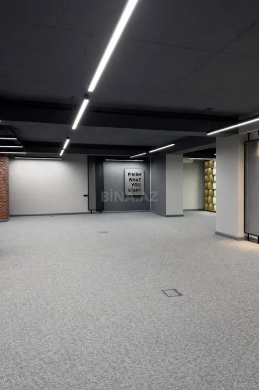 Kirayə verilir 2 otaqlı ofis 200 m²