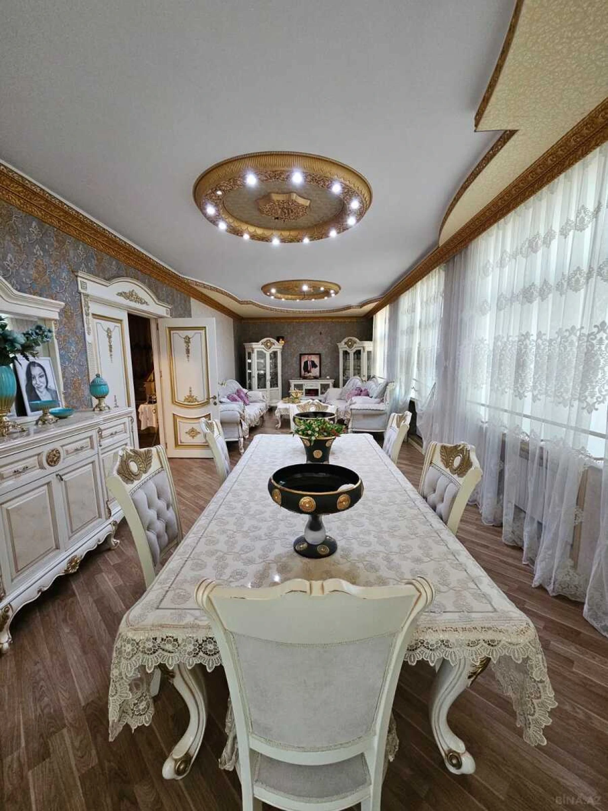 Satılır 6 otaqlı həyət evi 315 m²