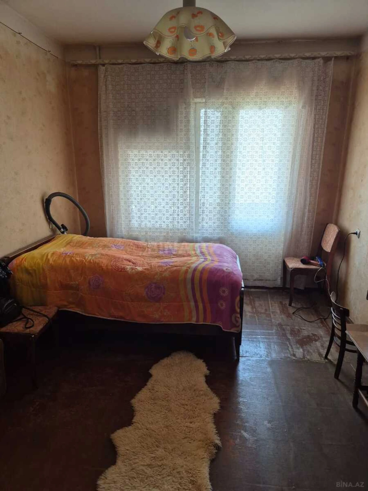 Satılır 4 otaqlı mənzil 100 m²
