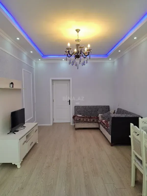Kirayə verilir 2 otaqlı mənzil 64 m²