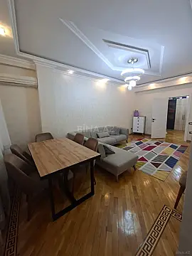 Satılır 3 otaqlı mənzil 92 m²