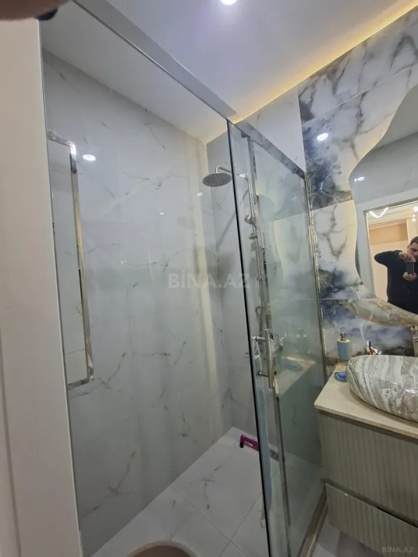 Satılır 3 otaqlı mənzil 92 m²