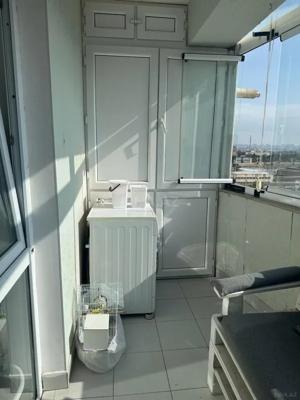 Kirayə verilir 3 otaqlı mənzil 141 m²