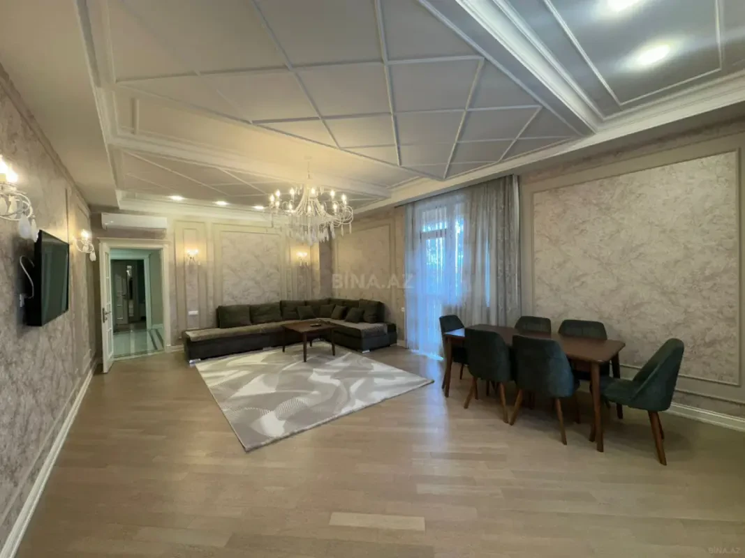 Kirayə verilir 3 otaqlı mənzil 150 m²