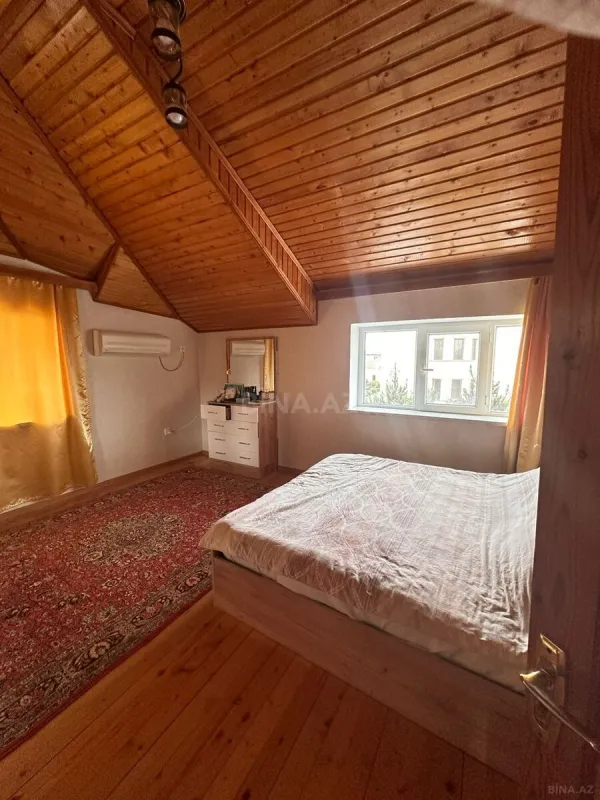 Kirayə verilir 5 otaqlı həyət evi 200 m²