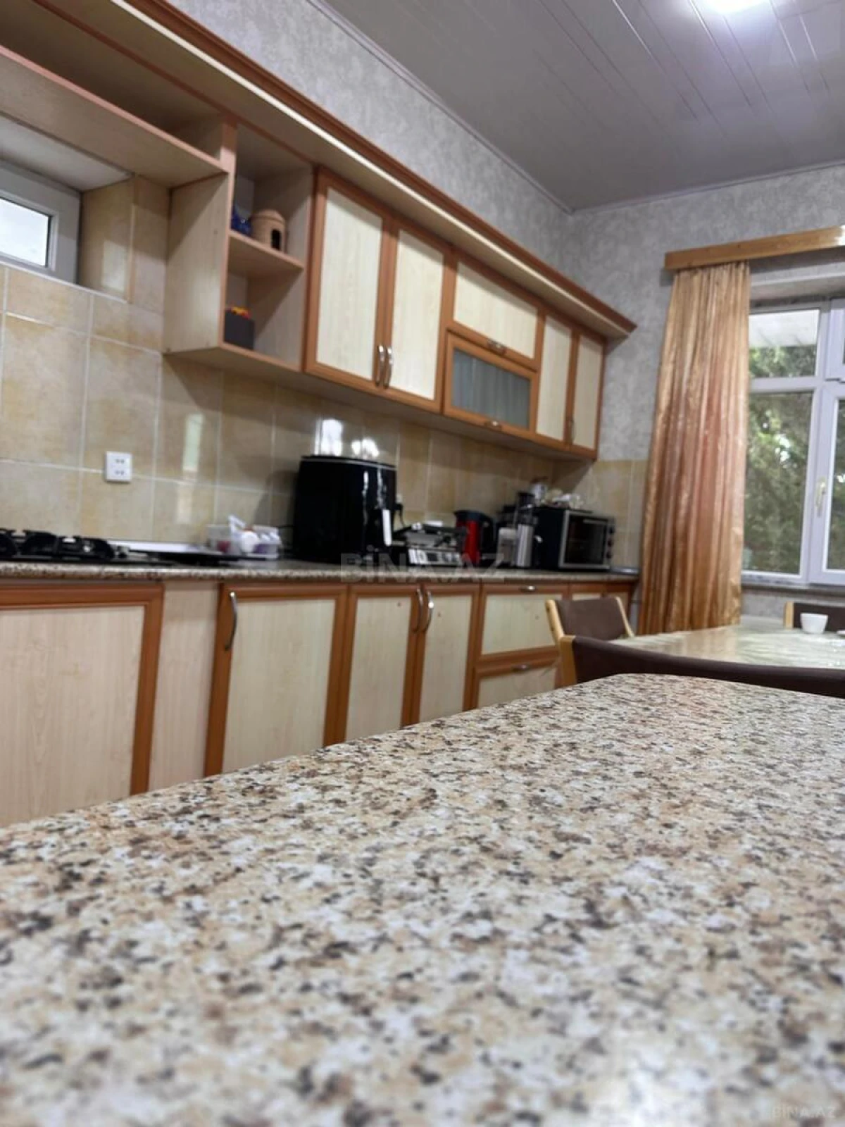 Kirayə verilir 5 otaqlı həyət evi 200 m²