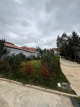 Kirayə verilir 5 otaqlı həyət evi 200 m²