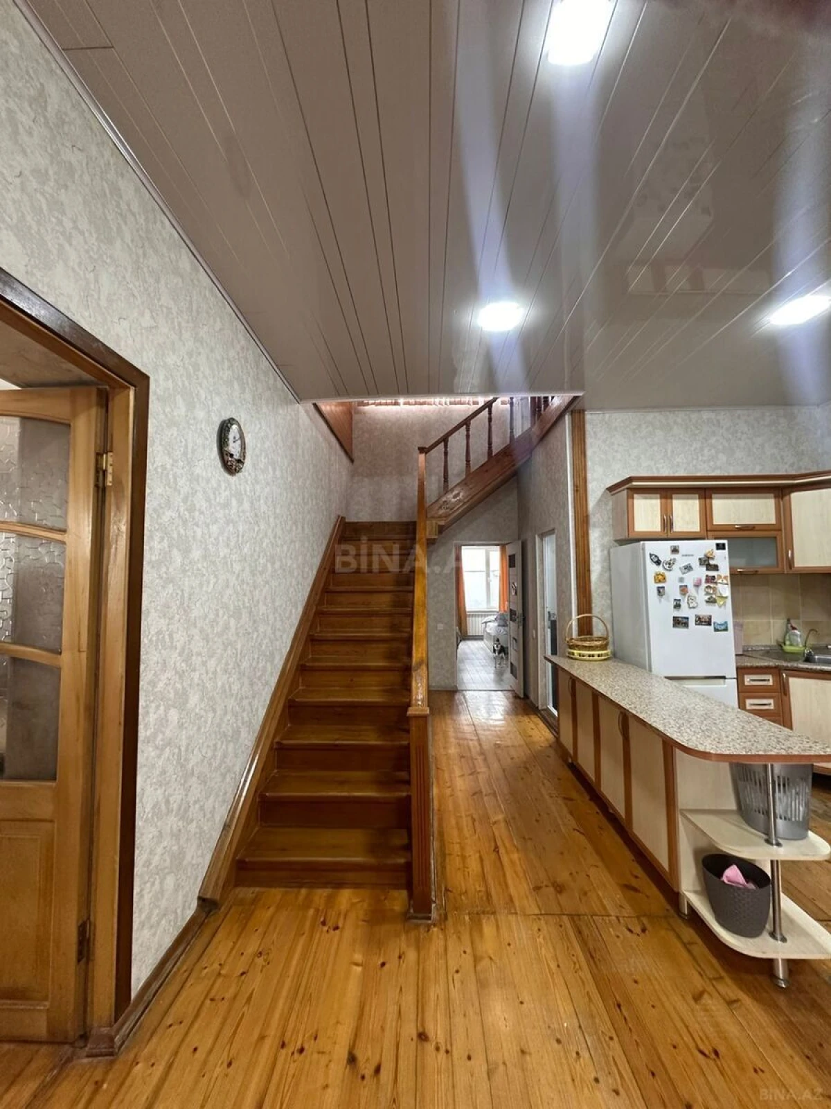 Kirayə verilir 5 otaqlı həyət evi 200 m²