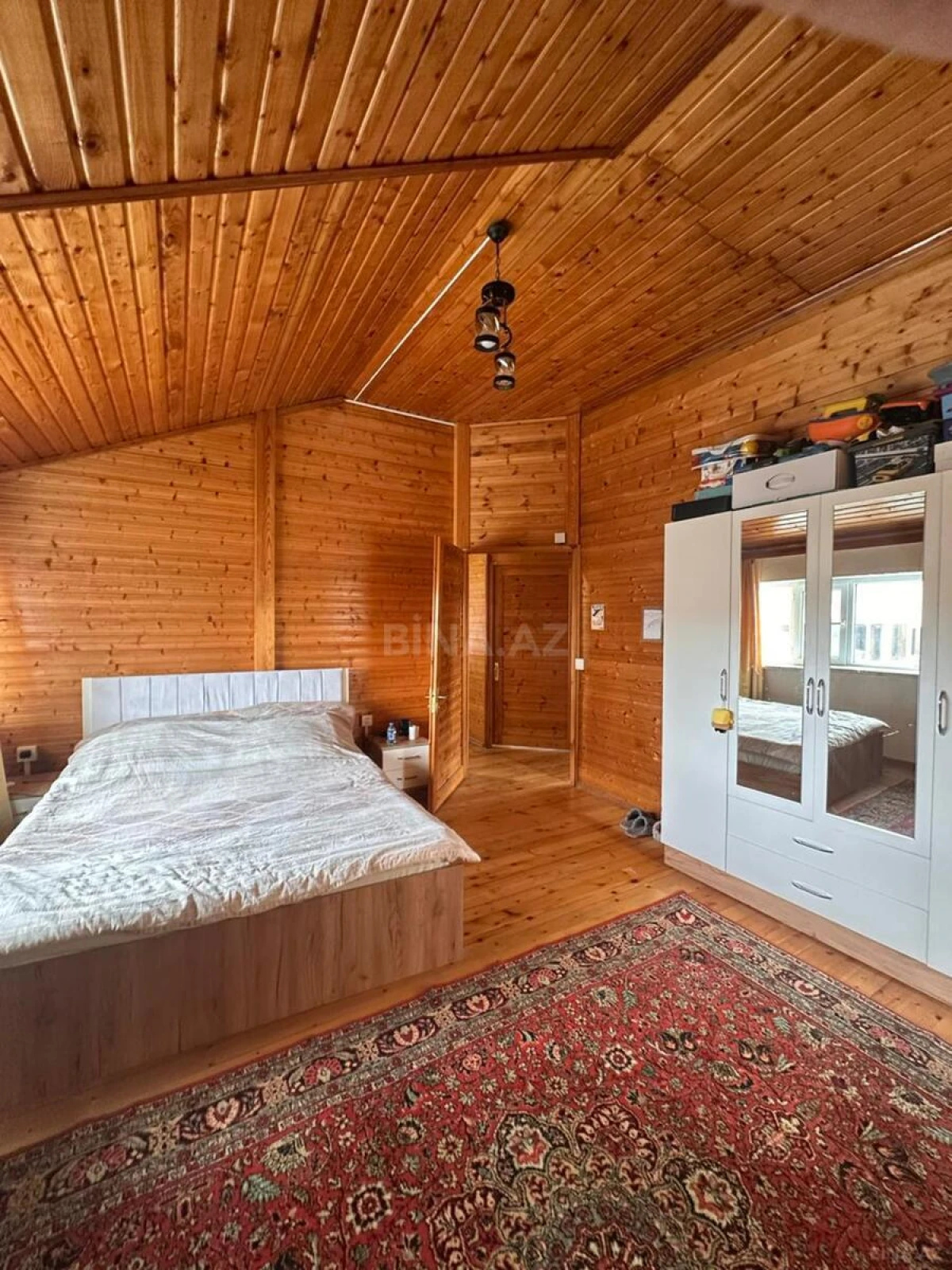 Kirayə verilir 5 otaqlı həyət evi 200 m²