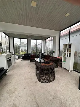 Kirayə verilir 5 otaqlı həyət evi 200 m²