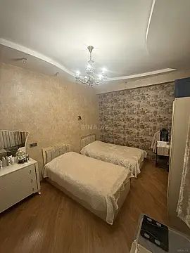 Kirayə verilir 3 otaqlı mənzil 120 m²