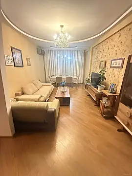 Kirayə verilir 3 otaqlı mənzil 120 m²