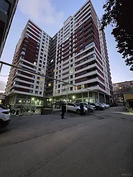 Satılır 2 otaqlı mənzil 52 m² — Bakı, Memar Əcəmi yanı 2 otaq 52.00 m²