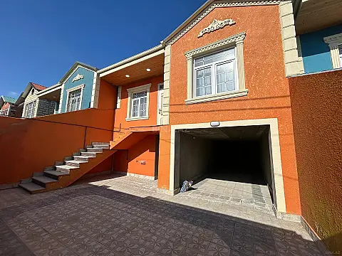 Satılır 3 otaqlı həyət evi 100 m²