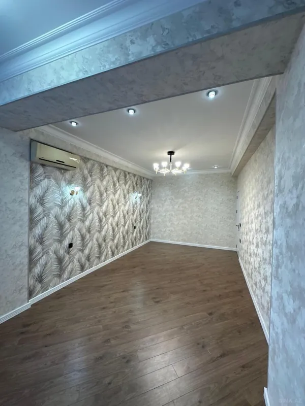 Satılır 2 otaqlı mənzil 96 m²