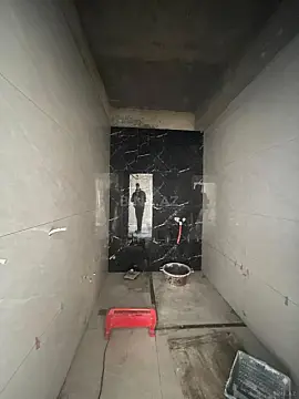 Satılır 3 otaqlı mənzil 139 m²