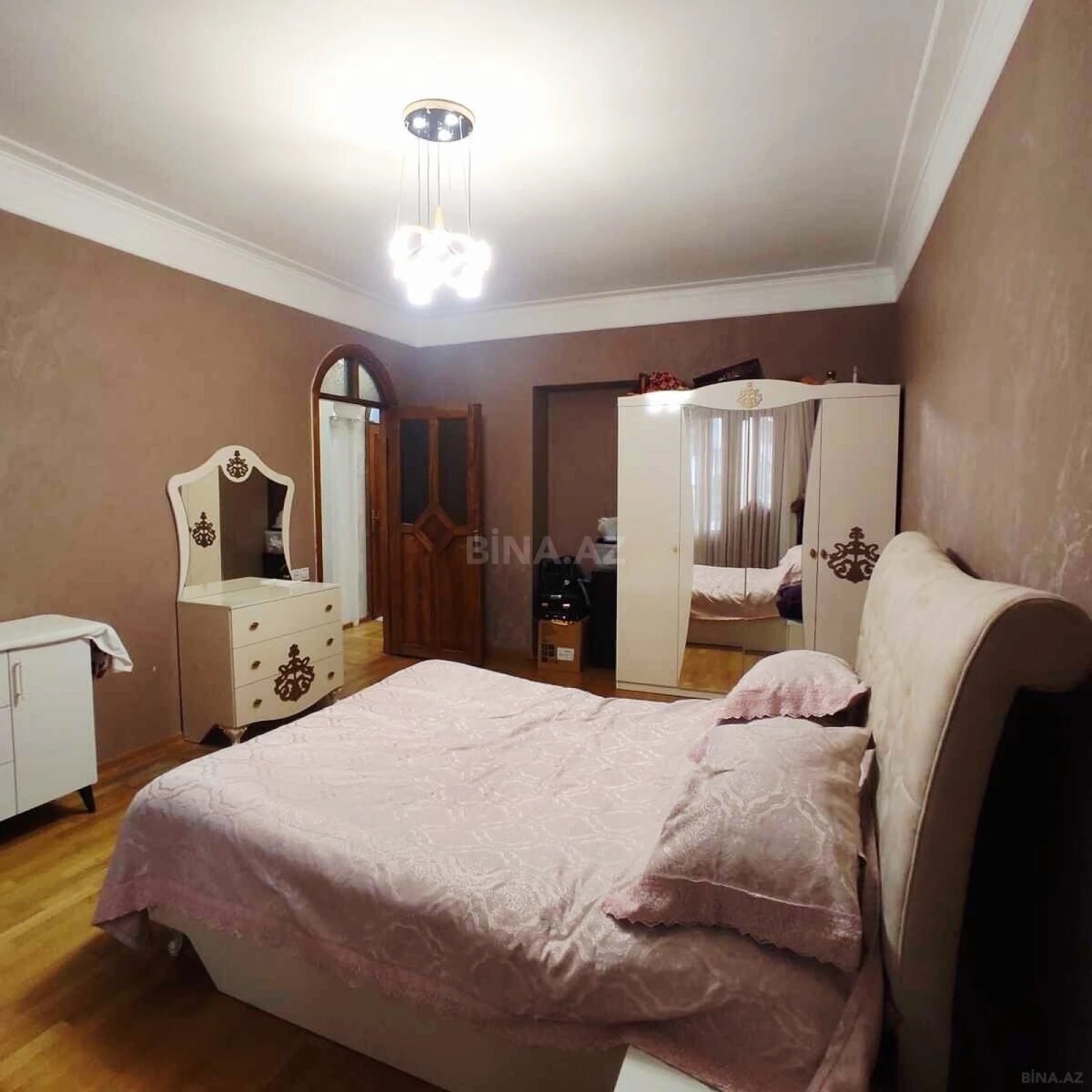 Satılır 3 otaqlı mənzil 90 m²