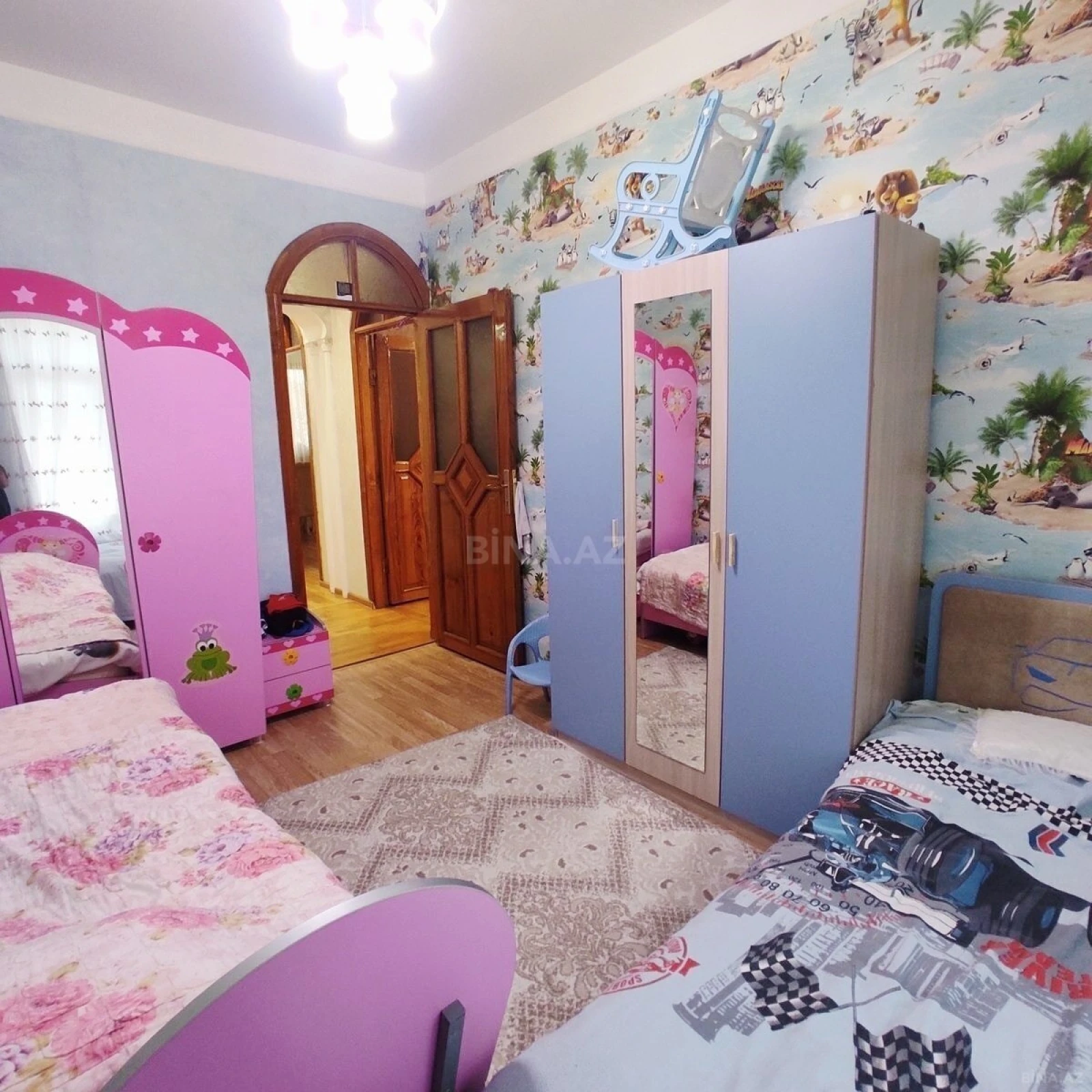 Satılır 3 otaqlı mənzil 90 m²