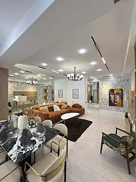 Satılır 3 otaqlı mənzil 117 m²