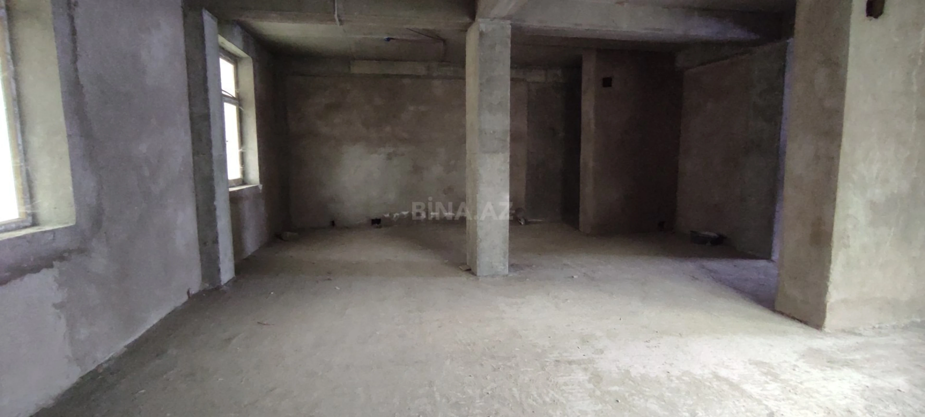 Satılır obyekt 136 m²