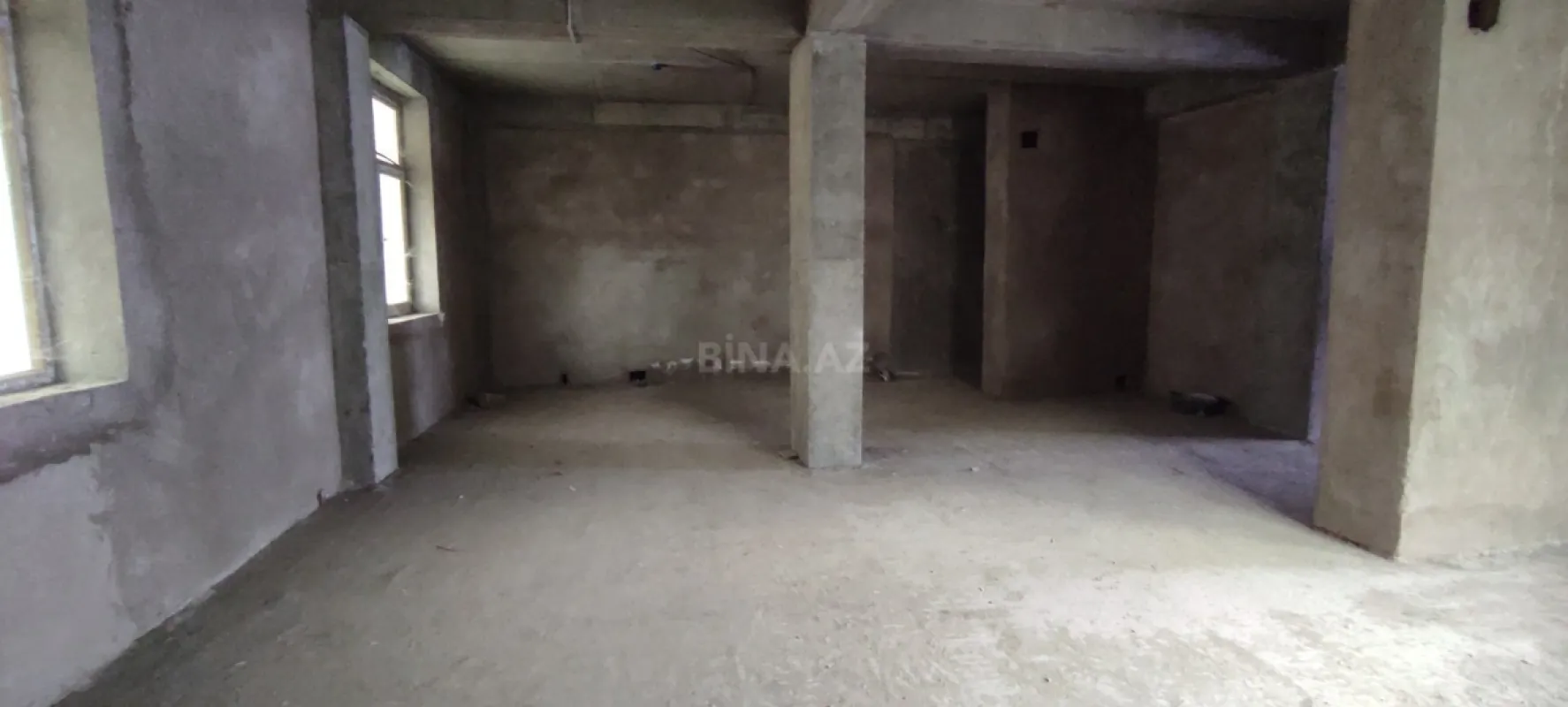 Satılır obyekt 136 m²