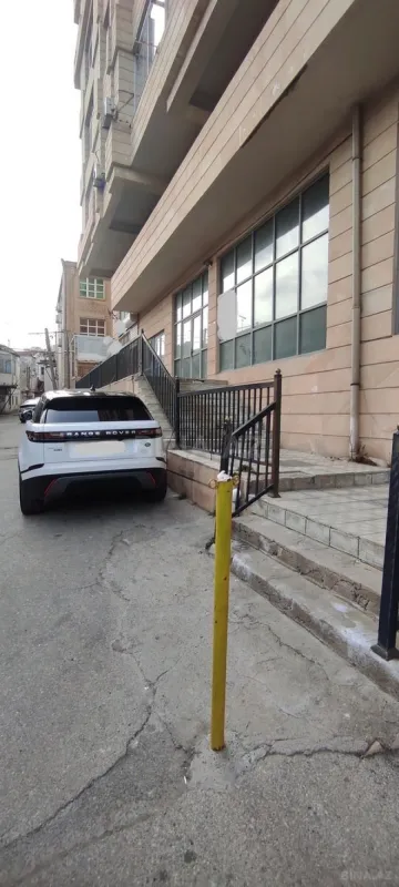 Satılır obyekt 136 m²